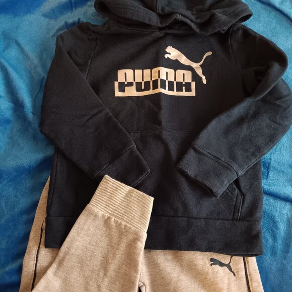 Puma boys hoodie and jogger set - Picture 3 of 4